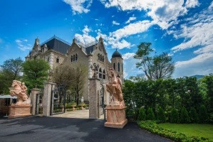 Cona's Chocolate Castle Nantou
