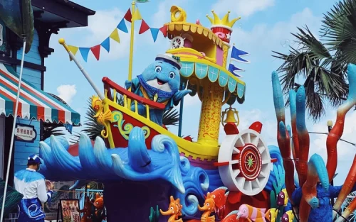 Graceful performers in the live mermaid reality show