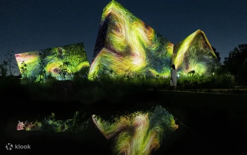 Wind and weather changing the dynamic digital art exhibits