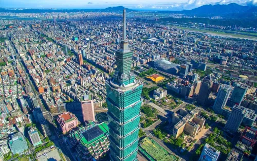 World's fastest elevator reaching the 89th floor in 37 seconds