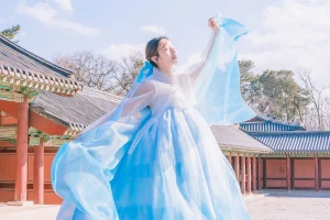 Premium Hanbok Rental near Changdeokgung Palace