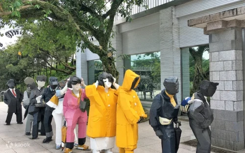 Indoor art galleries showcasing beautiful contemporary Taiwanese art
