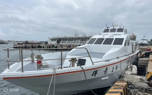 Comfortable air-conditioned passenger ship sailing the Taiwan Strait