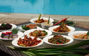 Sun's Cafe at Hotel Grand Pacific Singapore