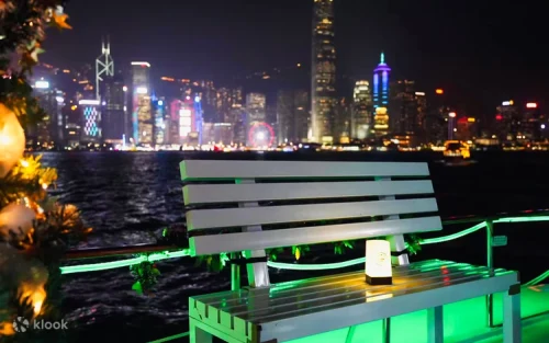 Enjoying unlimited drinks on a luxury Victoria Harbour yacht