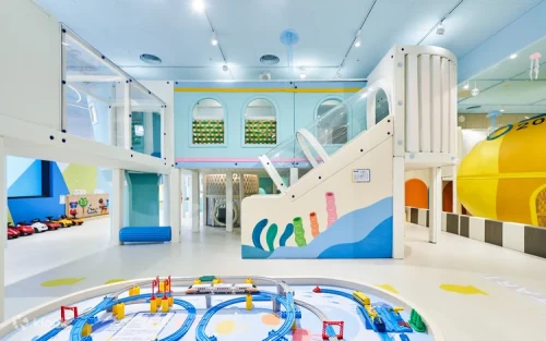 Family exploring the Miao Miao Future Lab in Taoyuan