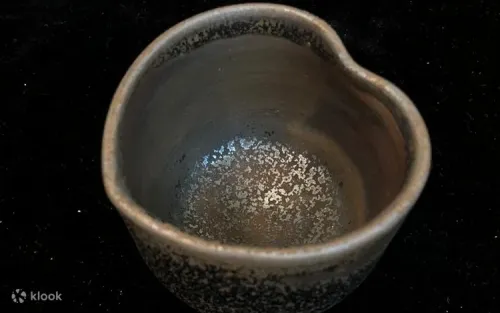 A relaxing couples pottery throwing experience in Tsuen Wan