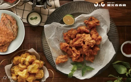 Golden brown crispy Taiwanese fried chicken pieces
