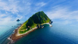 Keelung Island Landing & Lighthouse Tour