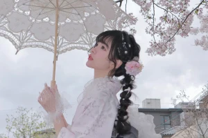 Premium Kyoto Kimono & Yukata Rental with Makeup and Photo Shoot