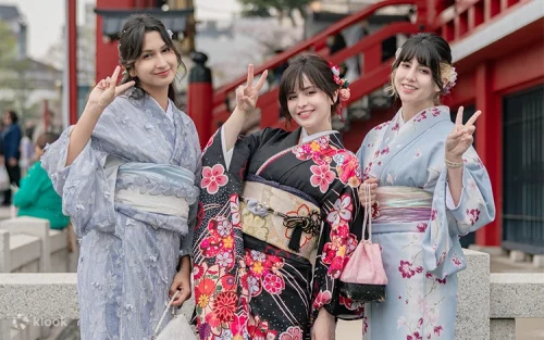 Exclusive Japanese garden area for taking beautiful kimono photos