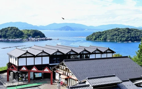 Local seafood delicacies enjoyed with a scenic view of Kyoto's northern coast