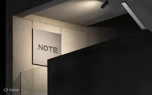 A beautifully packaged DIY perfume created at the private Hongdae studio