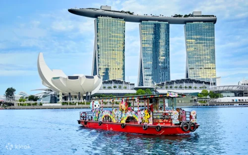 Historic colonial architecture at Boat Quay viewed from the Singapore River