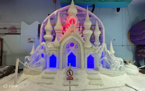 Beautifully carved ice sculptures inside the snow chamber
