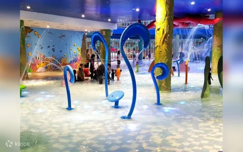 Safe and colorful designated toddler zone for younger kids to splash.