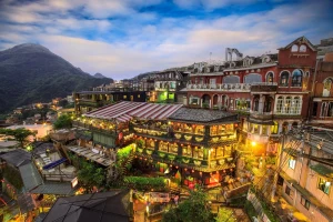 Yehliu, Jiufen, and Shifen Day Tour with Pastry Making
